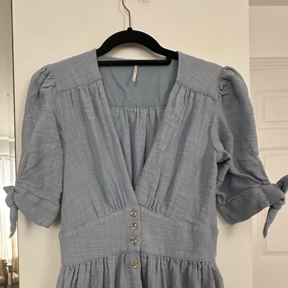 Beautiful Free People long committee dress. - Picture 3 of 6